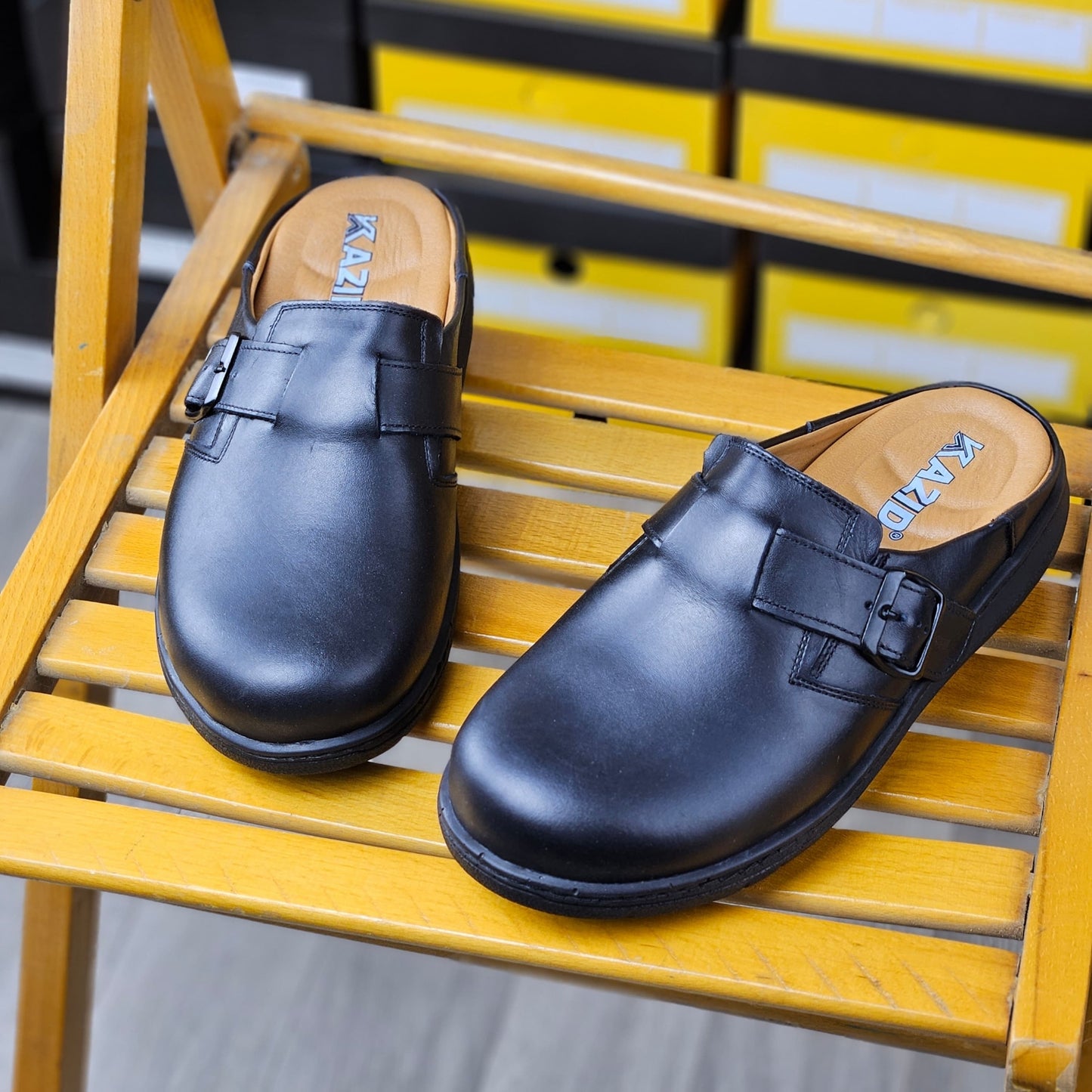 0203 SABOT homme EN CUIR MEDICAL NOIR (Copy)