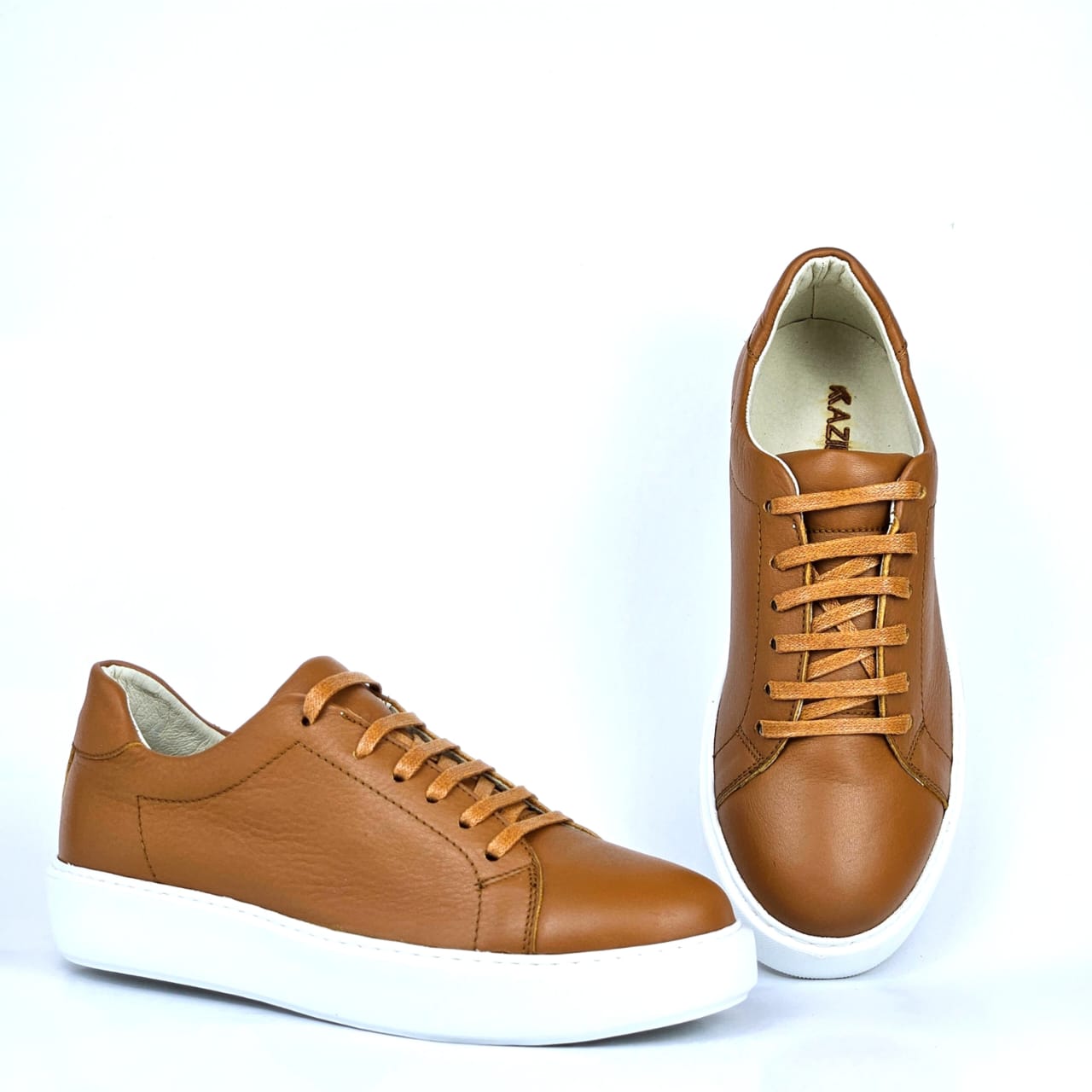 0222 Chaussure Sneaker Homme en cuir tabac