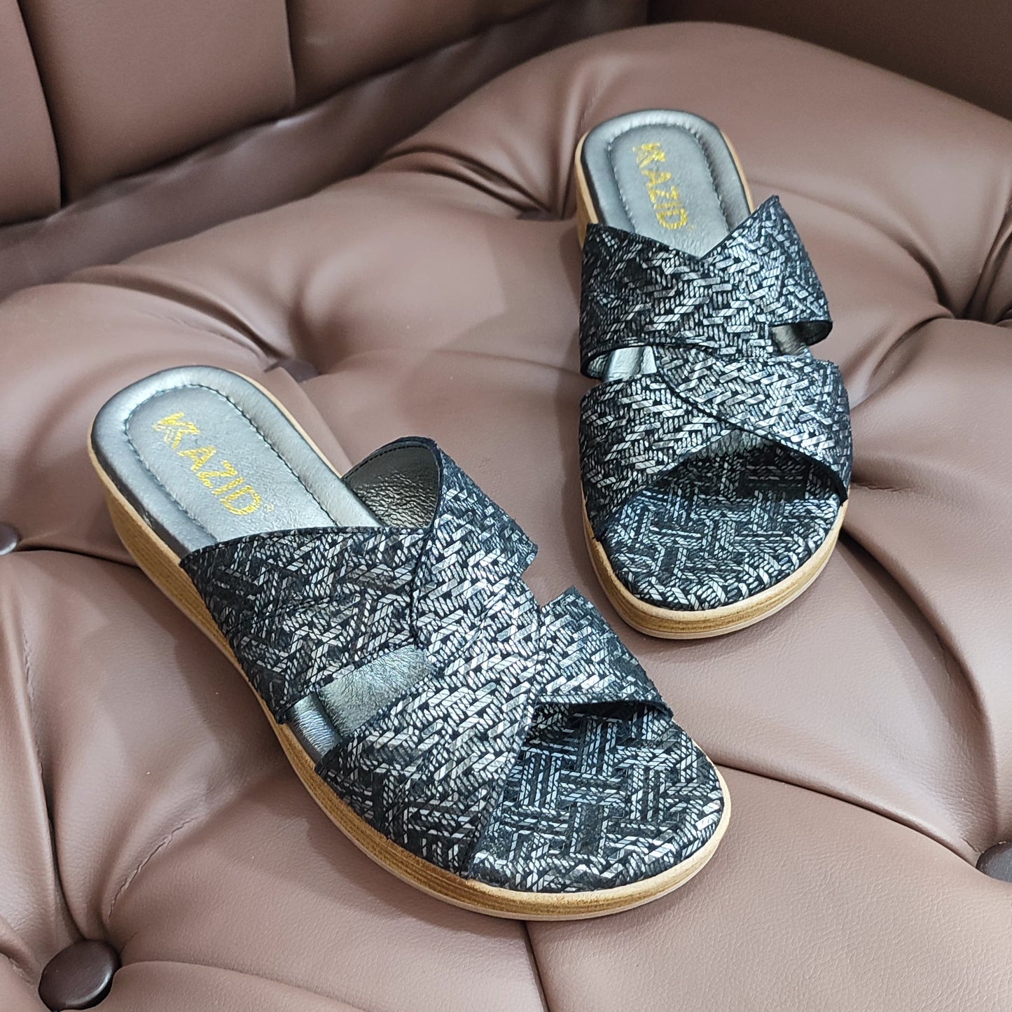 081 sandale kazid cuir femme navy gris