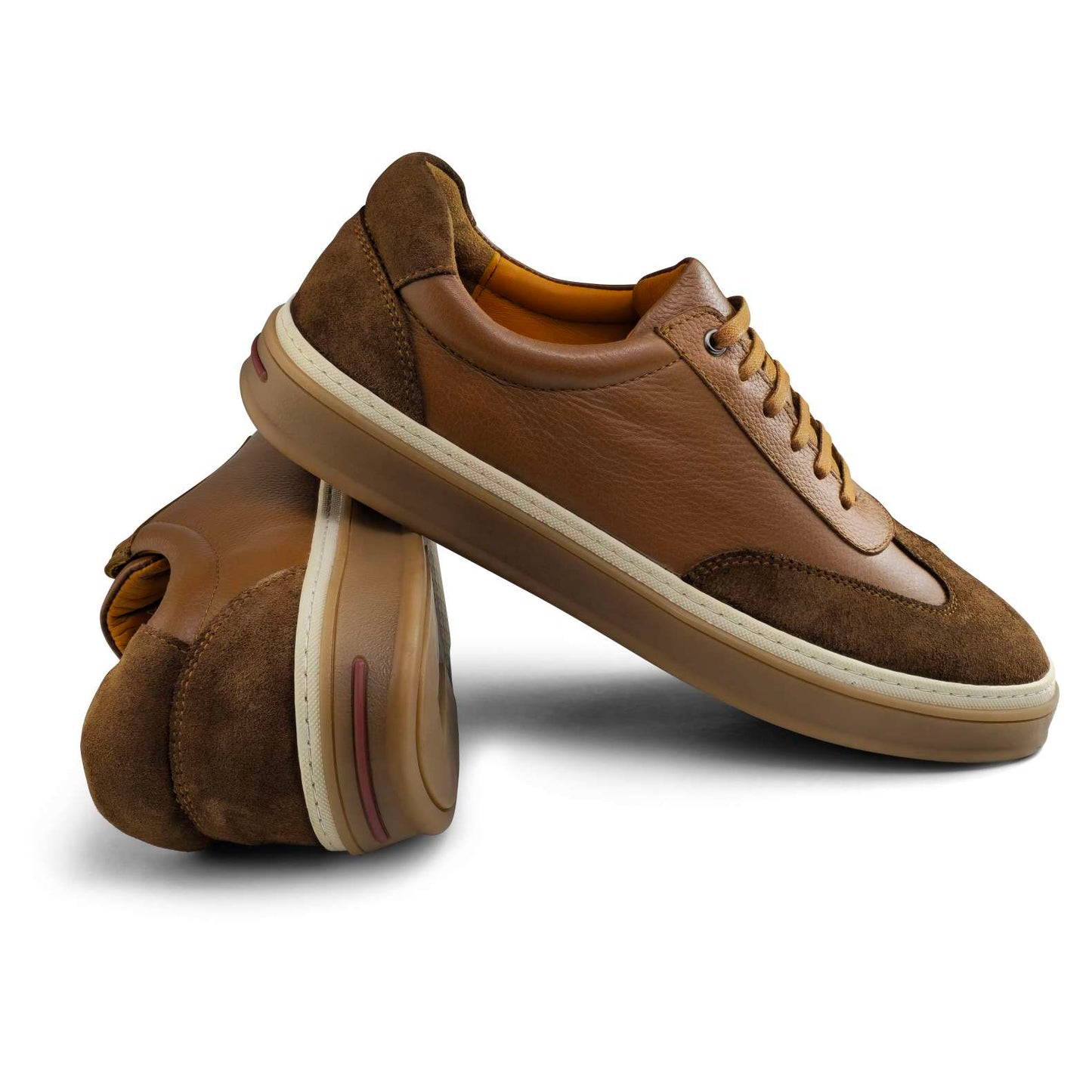 0235 Chaussure Sneaker Homme en cuir tabac