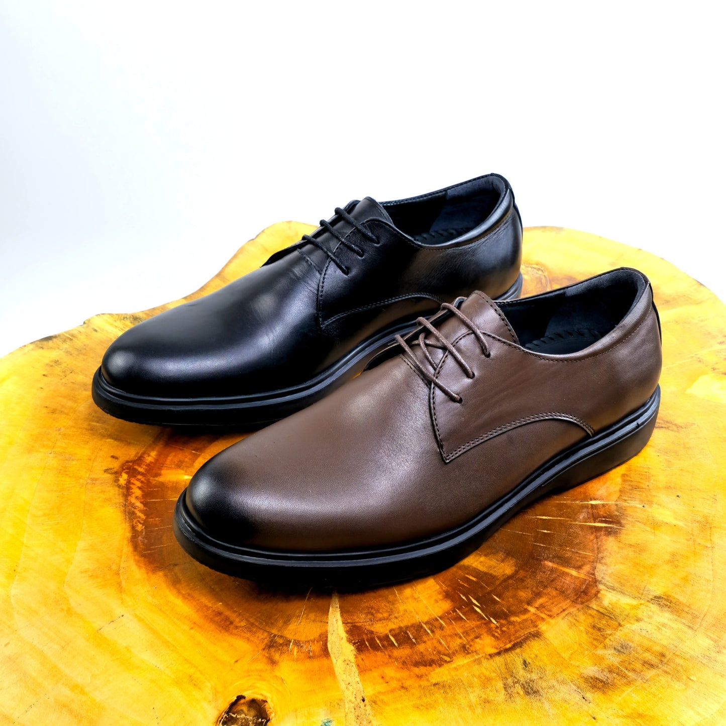 06 chaussure Richelieu confortable homme en cuir marron