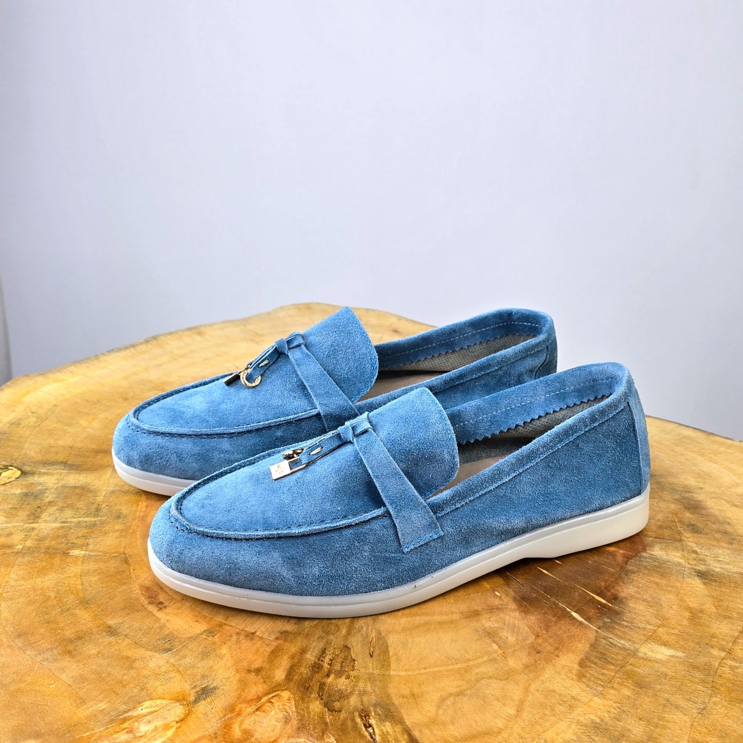 0116 chaussure Femme en cuir daim bleu-ciel