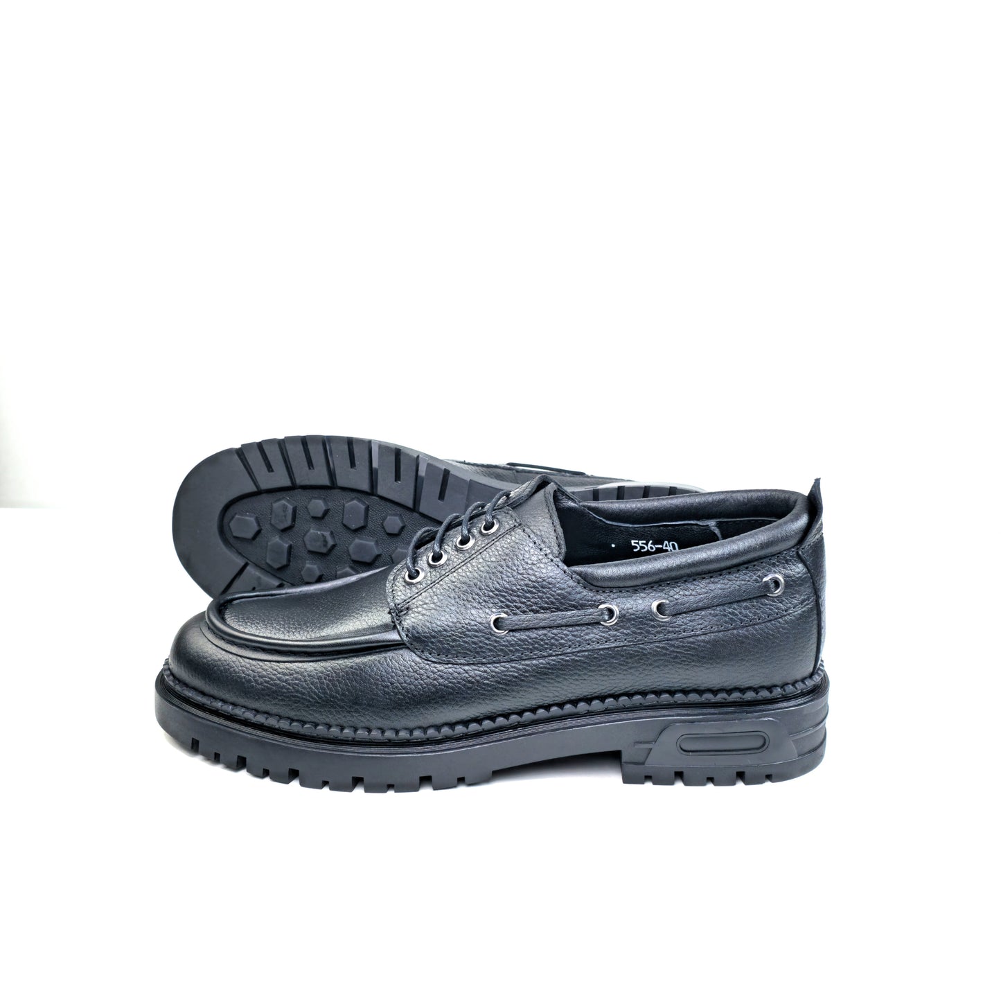 0556 chaussure Richelieu homme en cuir noir