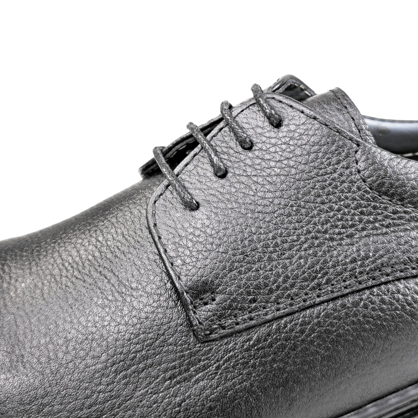 0557 chaussure Richelieu homme en cuir noir