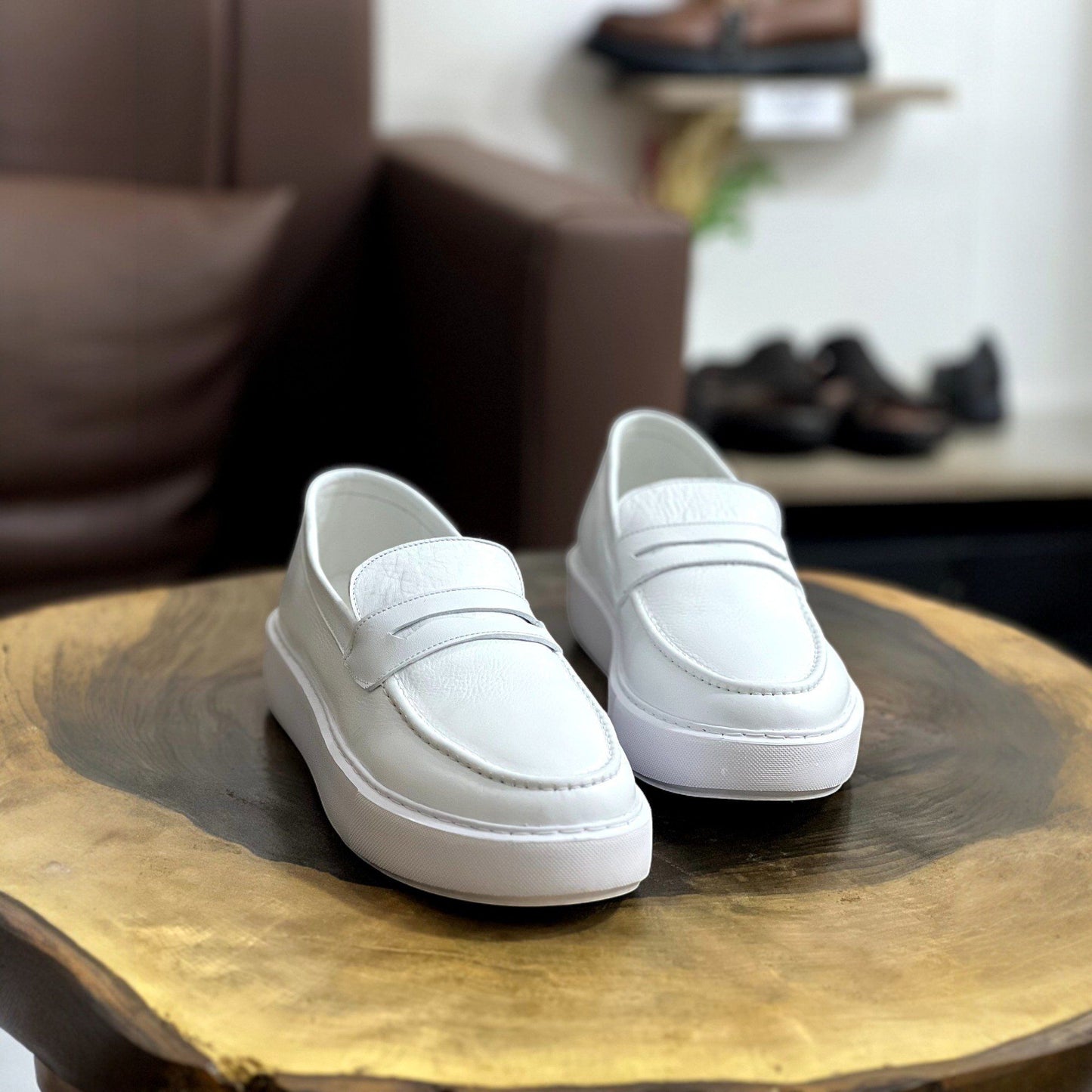 0221 Chaussure Sneaker Homme en cuir  blanc