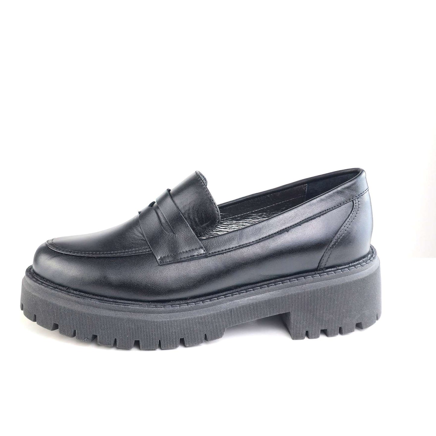 0817 chaussure en cuir femme noir