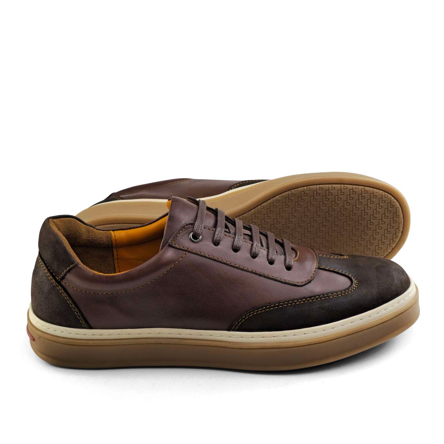 0235 Chaussure Sneaker Homme en cuir  marron