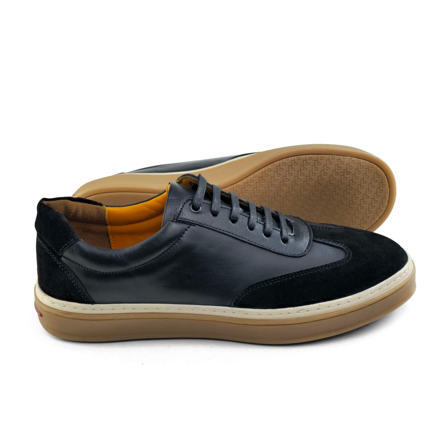 0235 Chaussure Sneaker Homme en cuir  noir