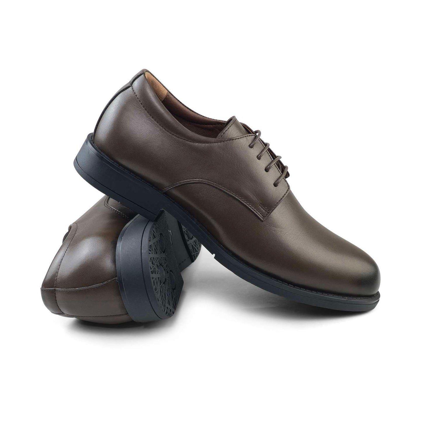 07 chaussure Richelieu confortable homme en cuir marron