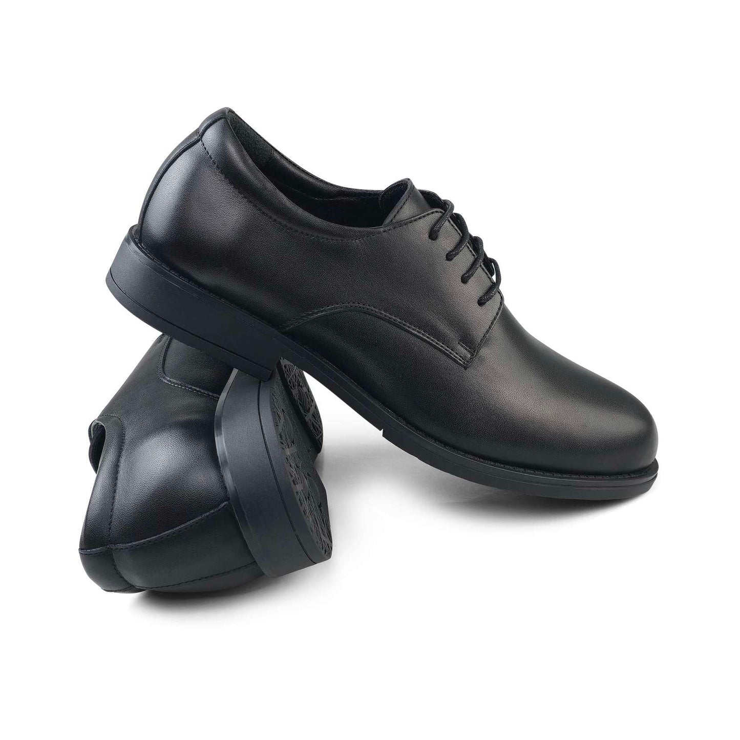 07 chaussure Richelieu confortable homme en cuir noir