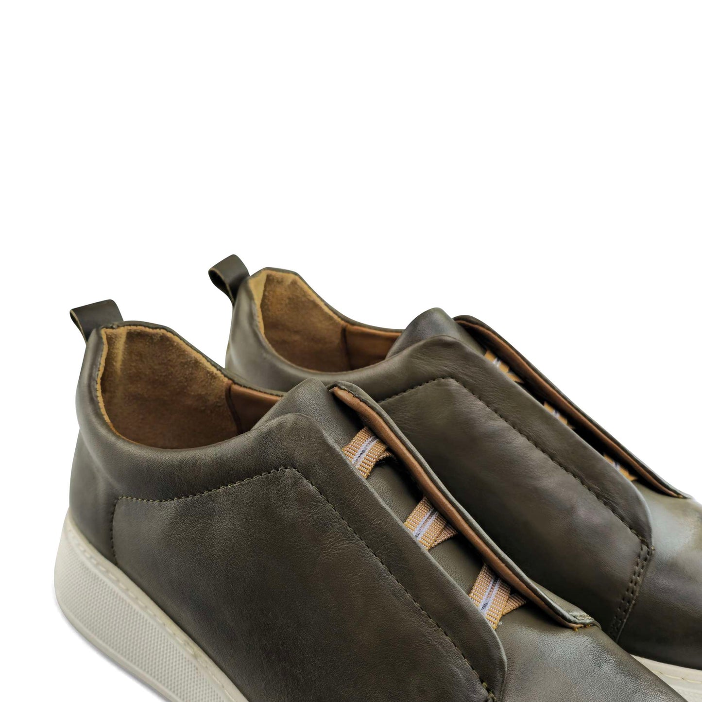 097 Chaussure Sneaker Homme en cuir kaki