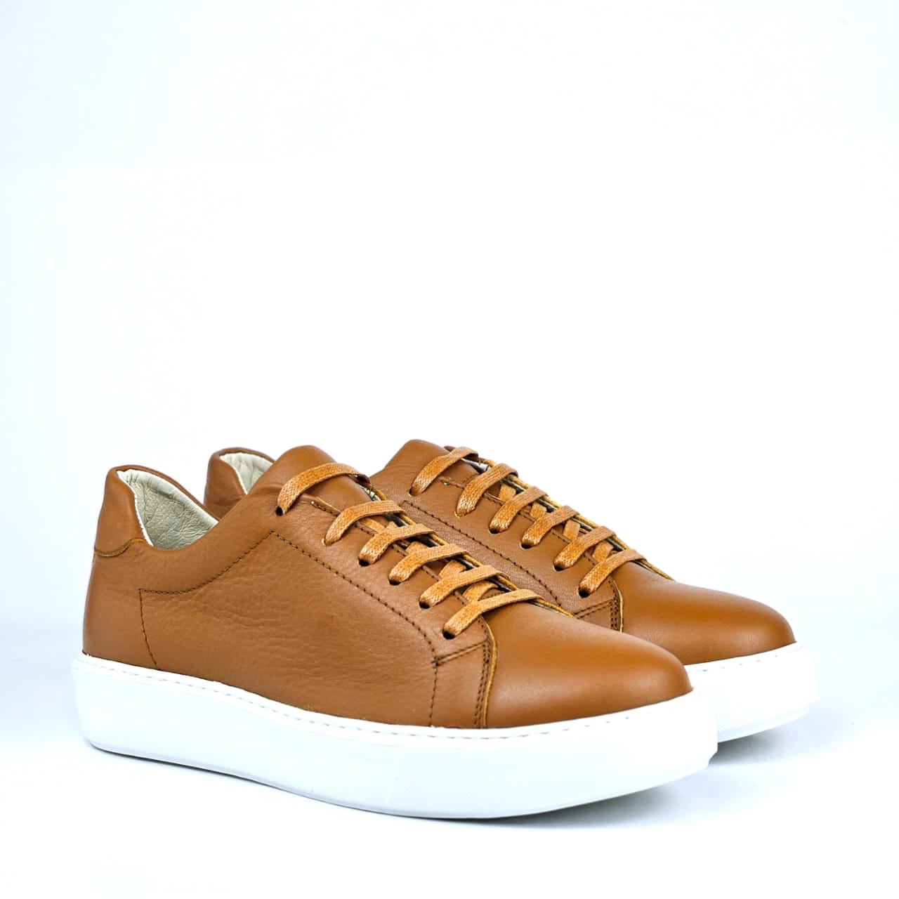 0222 Chaussure Sneaker Homme en cuir  tabac