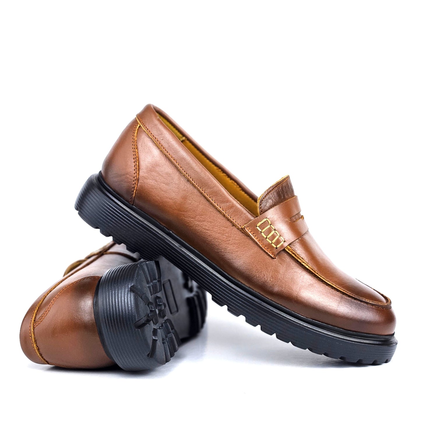 066 Chaussures Homme Mocassins sports en cuir tabac