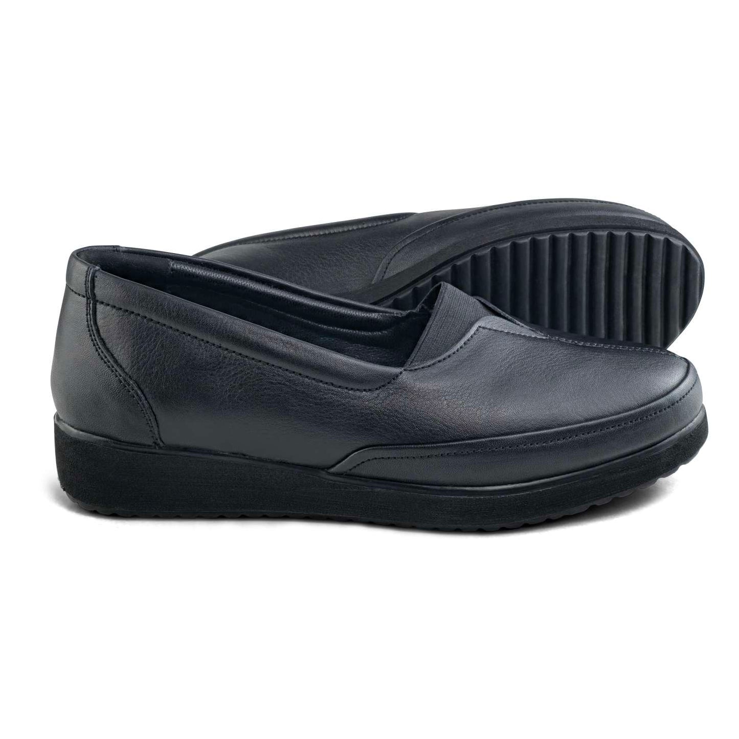 0148 chauusre médical  en cuir  femme