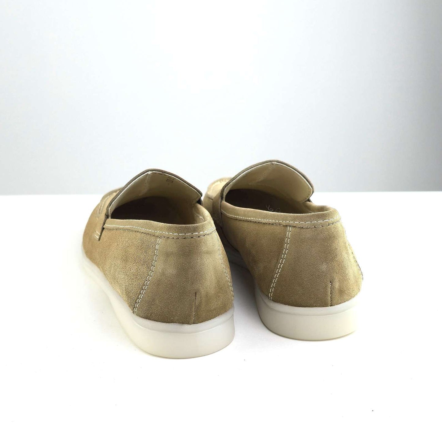 0116 chaussure Femme en cuir daim biege