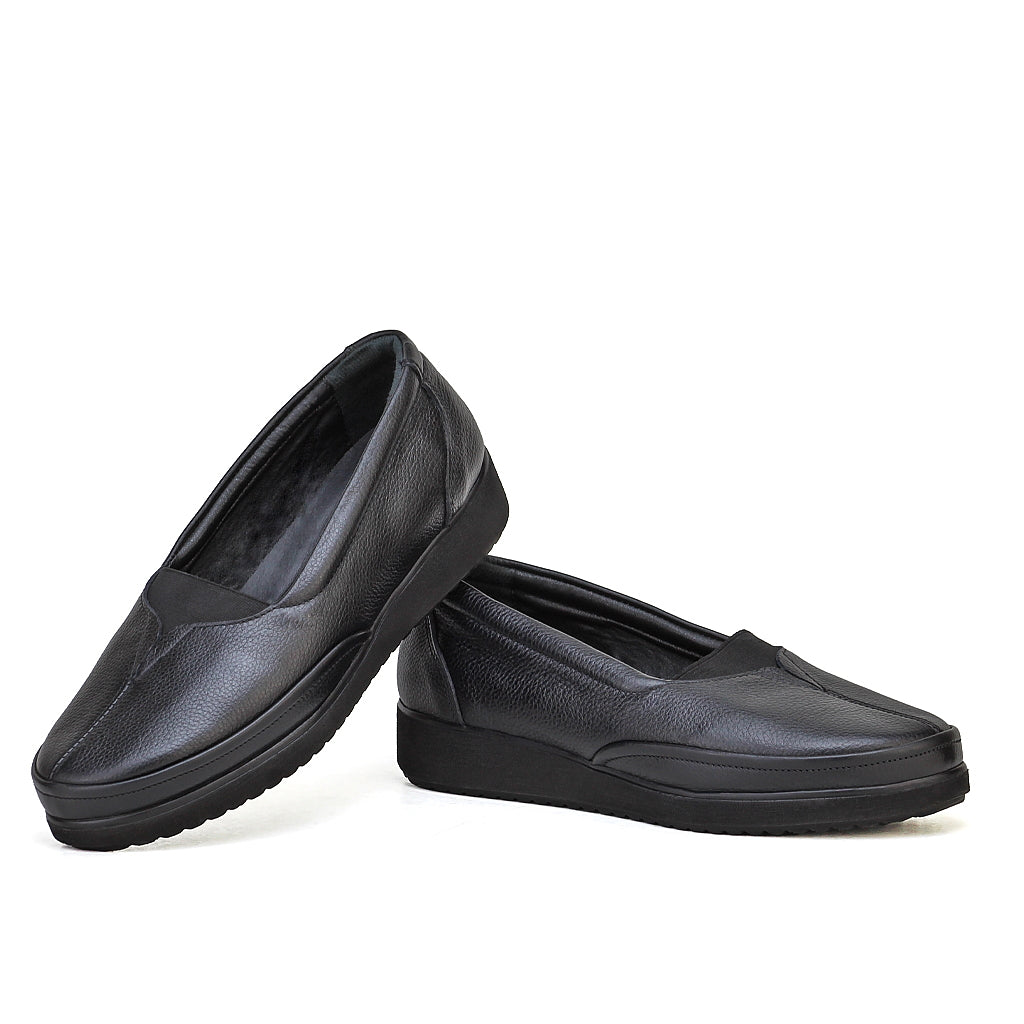 0148 chauusre médical  en cuir  femme