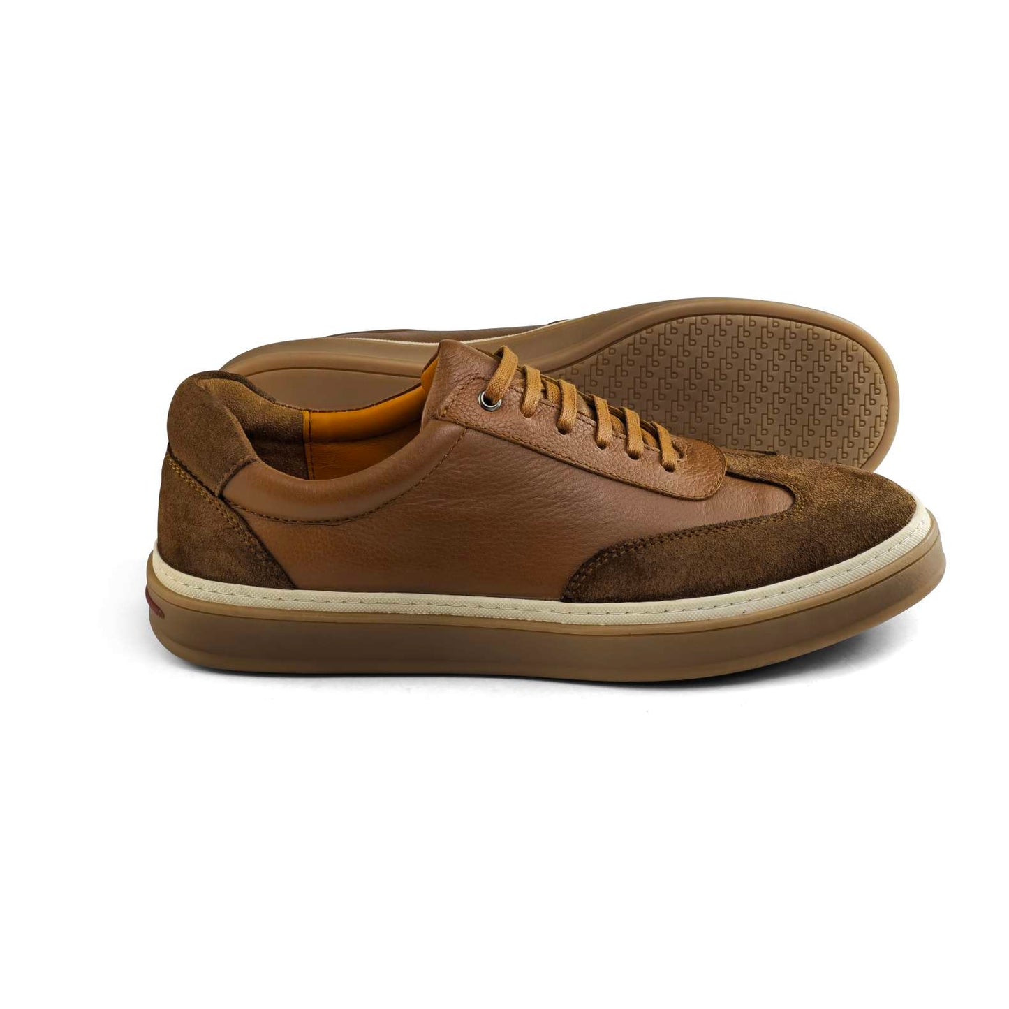 0235 Chaussure Sneaker Homme en cuir  tabac