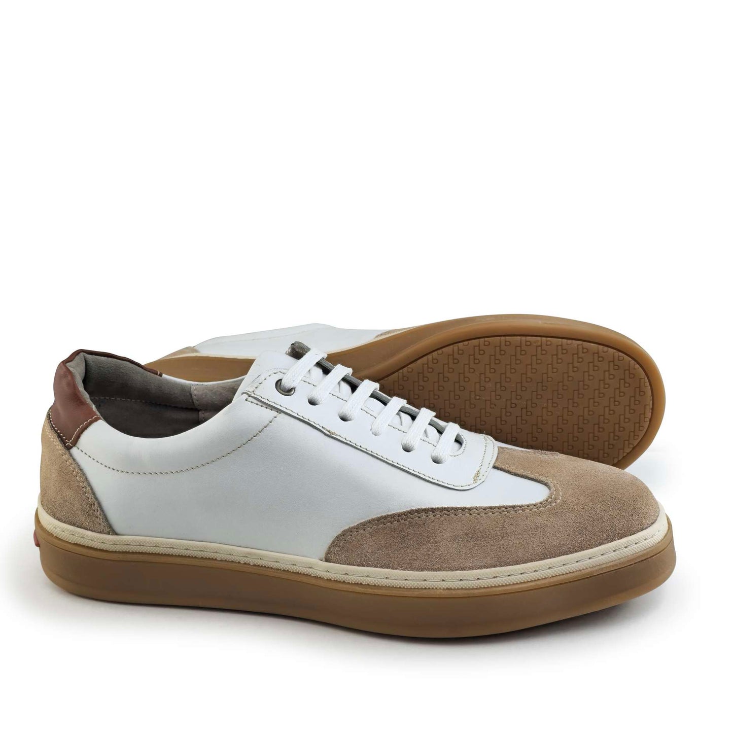 0235 Chaussure Sneaker Homme en cuir  blanc