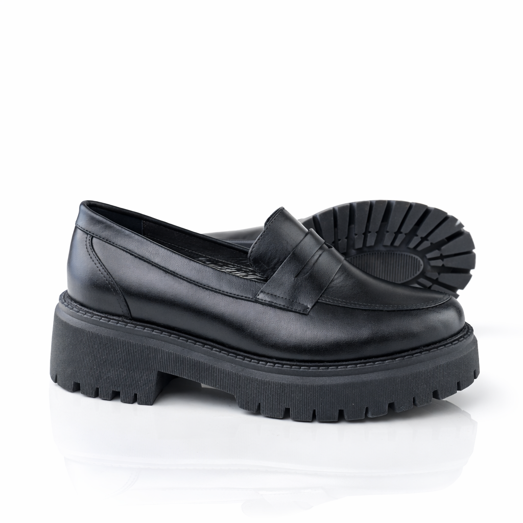 0817 chaussure en cuir femme noir