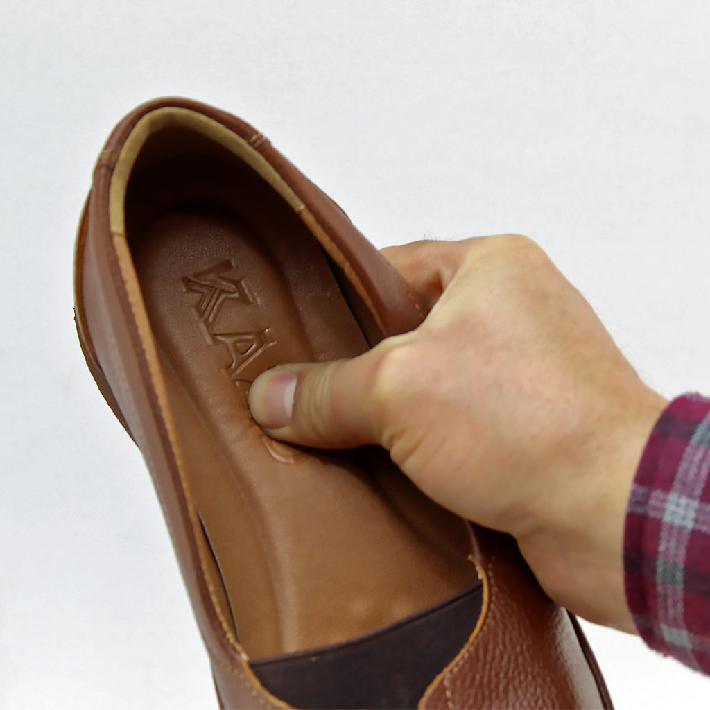 0148 chauusre médical  en cuir  femme