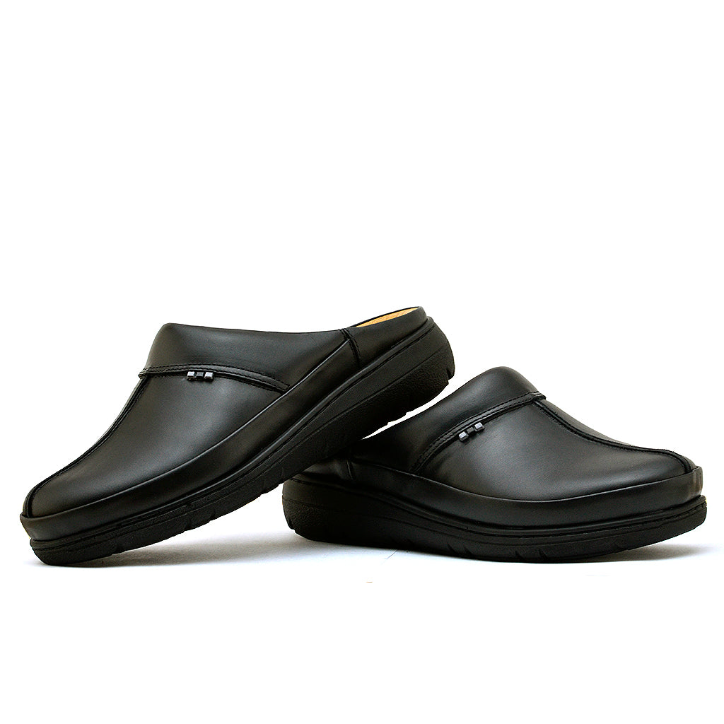 0200 SABOT EN CUIR MEDICAL NOIR